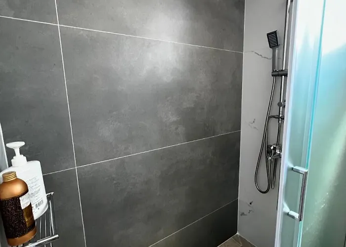 Sisyphys Kingdom דירה Corinth