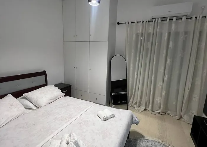 Sisyphys Kingdom Apartamento Corinth